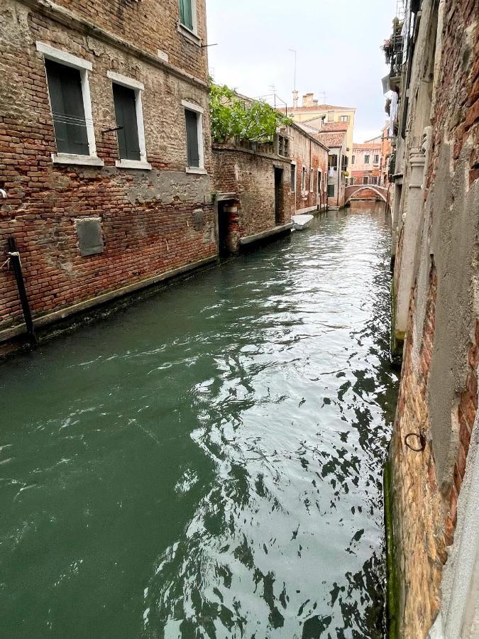 Ca' Dell'Ombra Felice - Canal View Venice Exterior photo